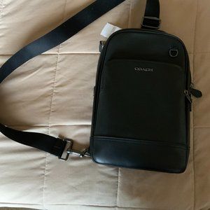 Coach Men's Sling Graham Crossbody Smooth Leather Bag NEW
